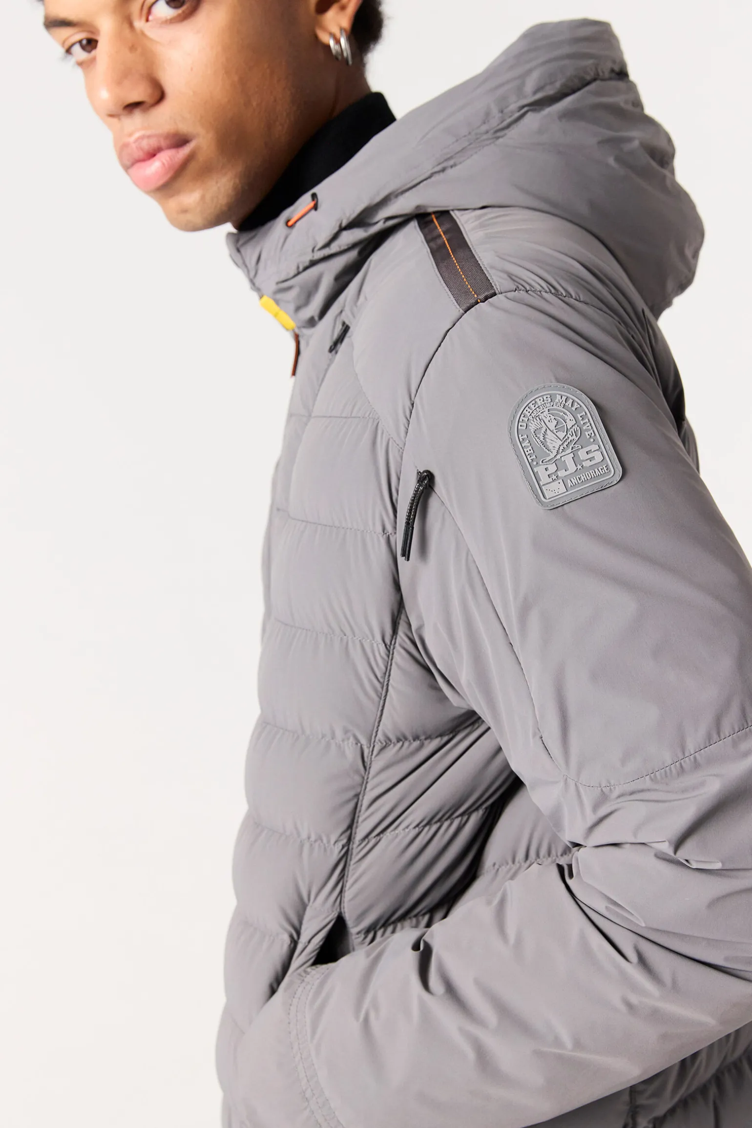 COLBERT - DAUNENJACKE MIT KAPUZE