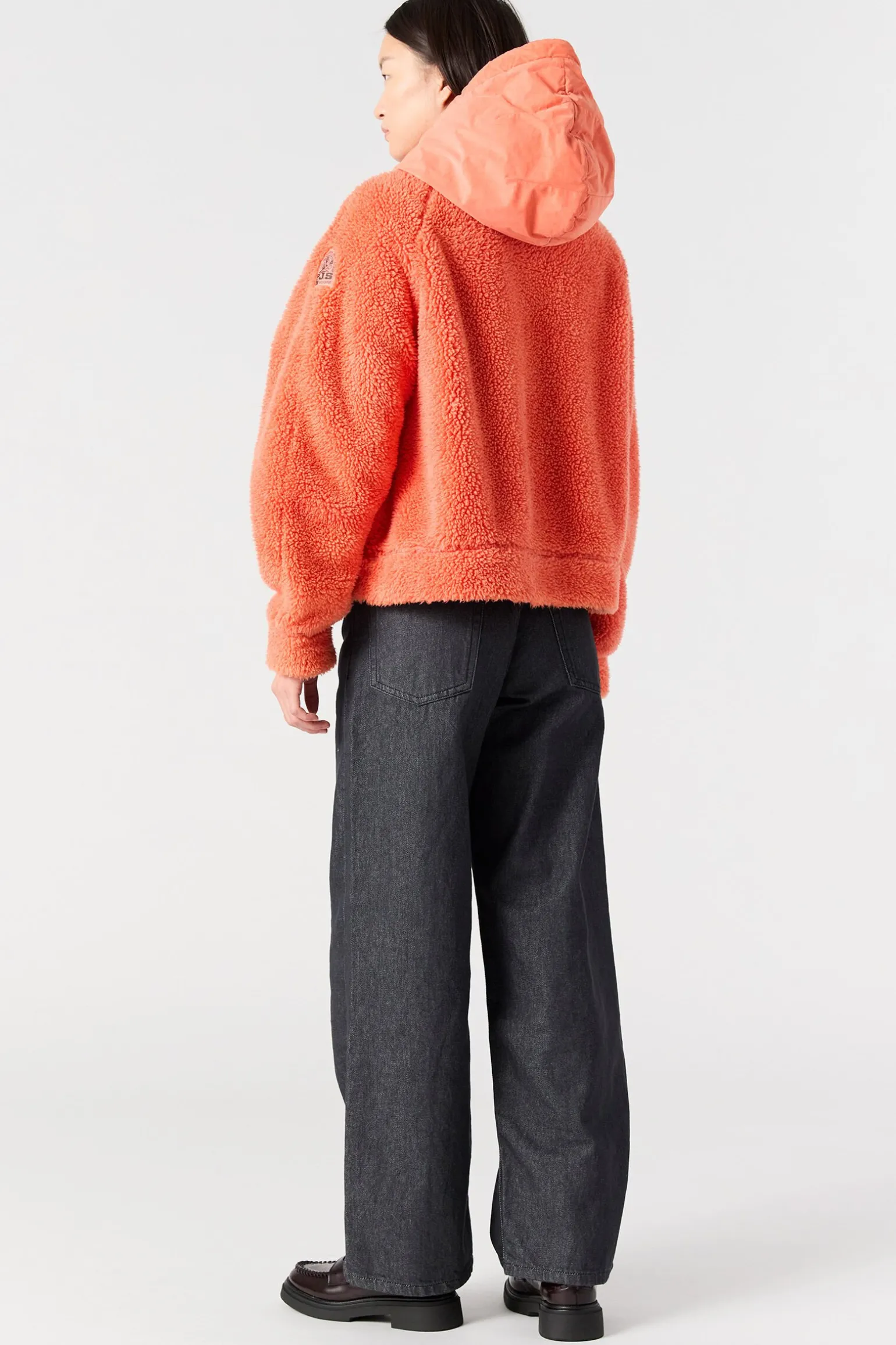 CREAMY - SWEATJACKE MIT DURCHGEHENDEM REIßVERSCHLUSS