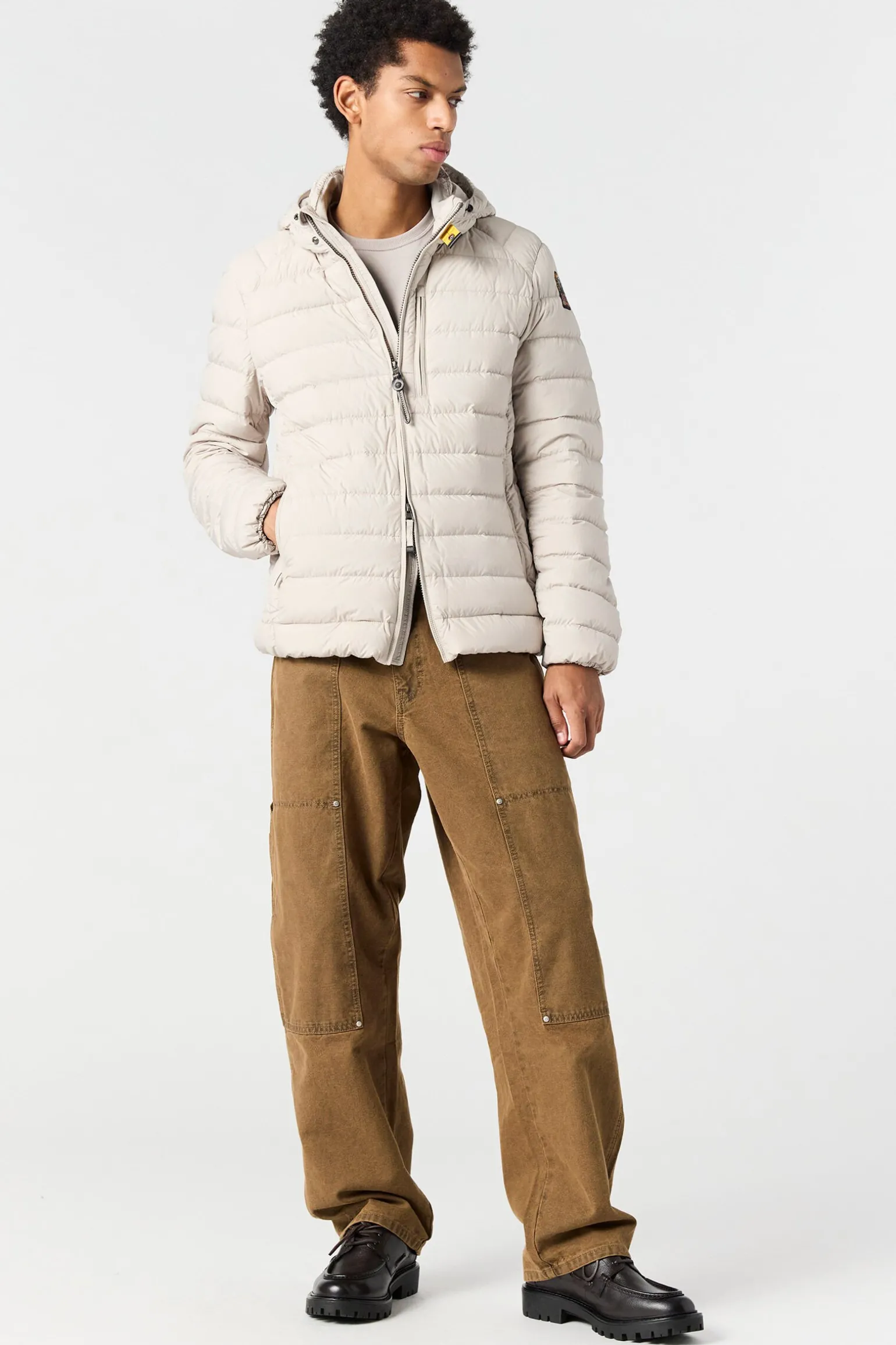 LAST MINUTE - DAUNENJACKE MIT KAPUZE