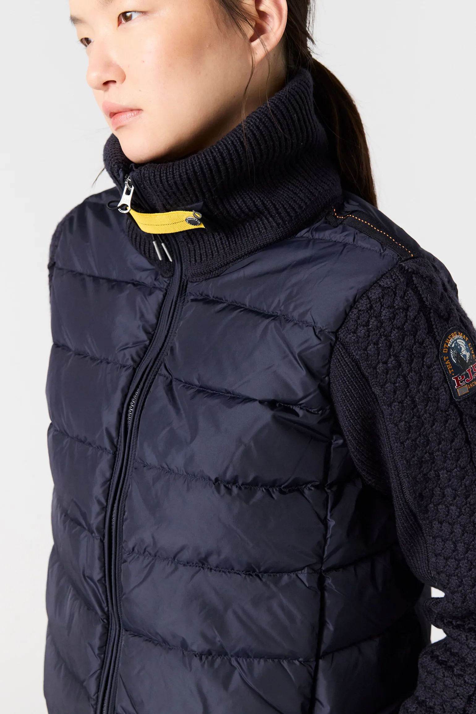 MOONIE - HYBRID-SWEATER