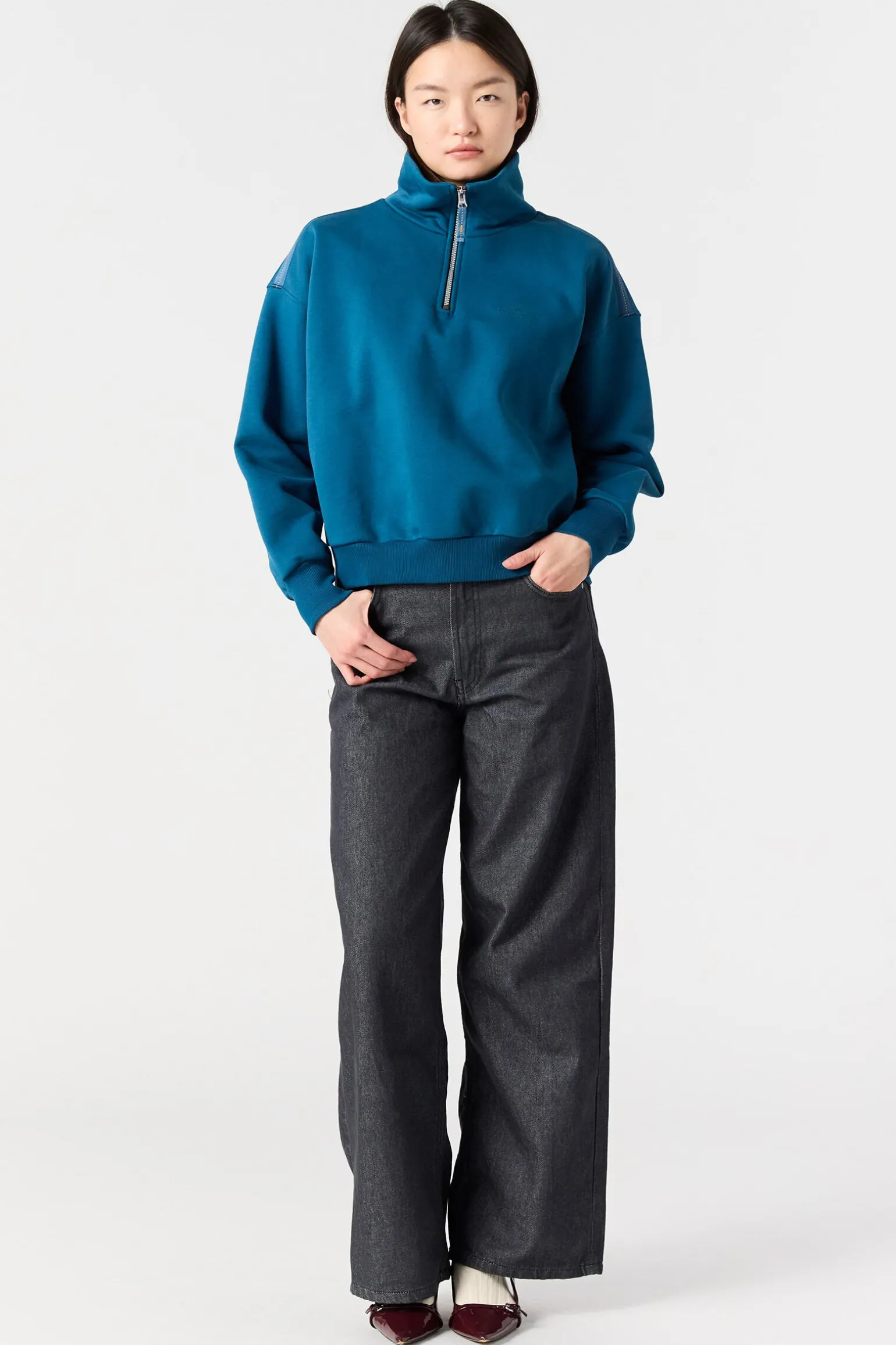 ZENDAYA - SWEATSHIRT MIT HALBEM REIßVERSCHLUSS